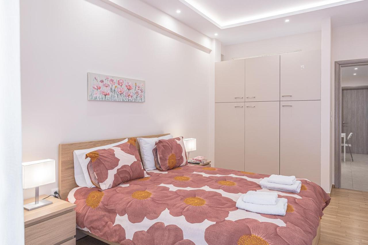 Amazing Apartment Near Metro Station! Ateny Zewnętrze zdjęcie