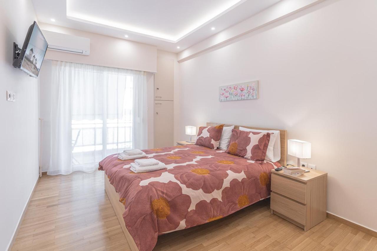 Amazing Apartment Near Metro Station! Ateny Zewnętrze zdjęcie